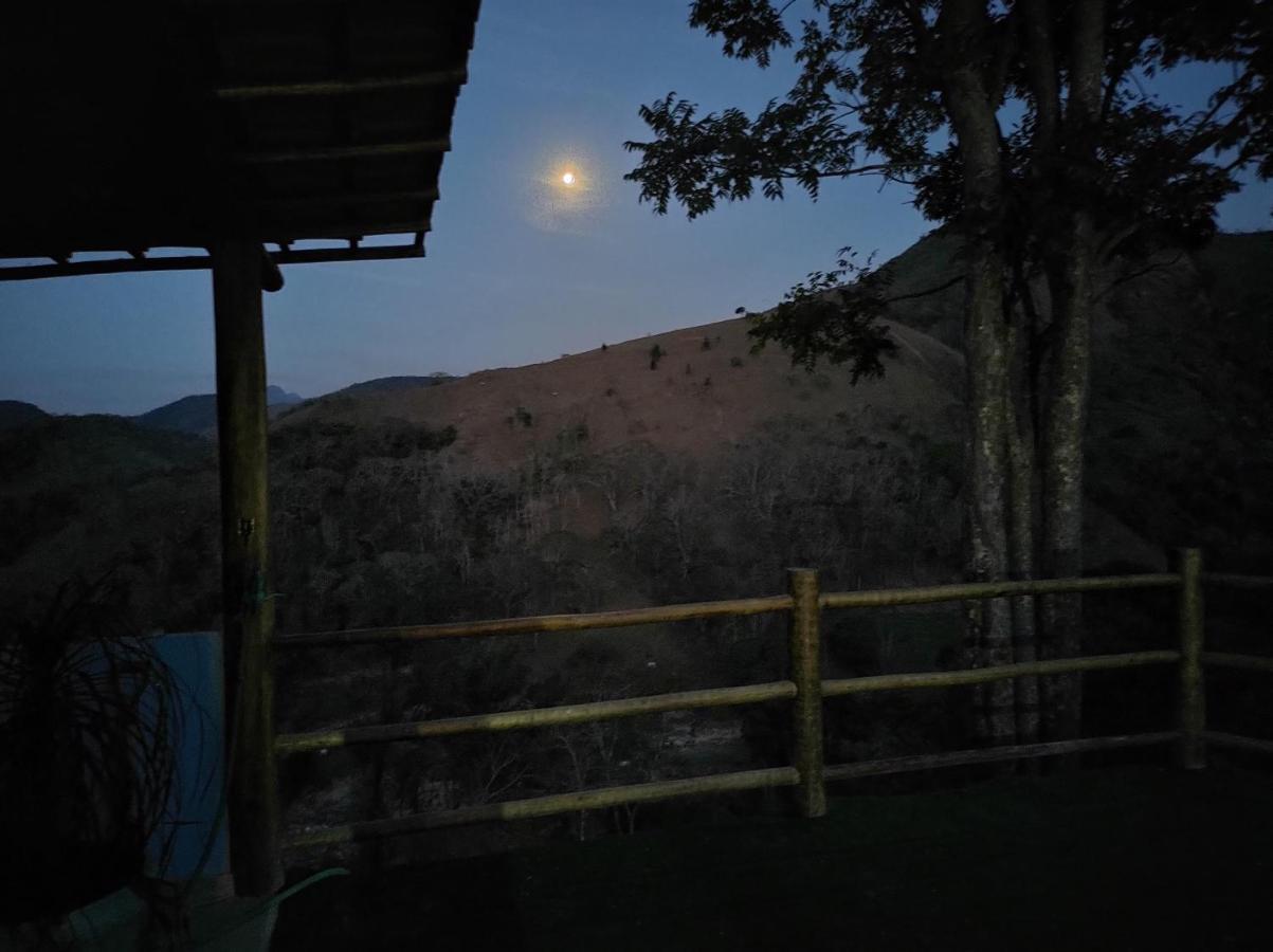Casa Da Montanha, Sitio Em Secretario Holiday home *